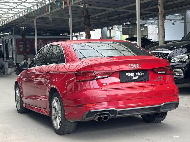 Audi A3 - фото 3