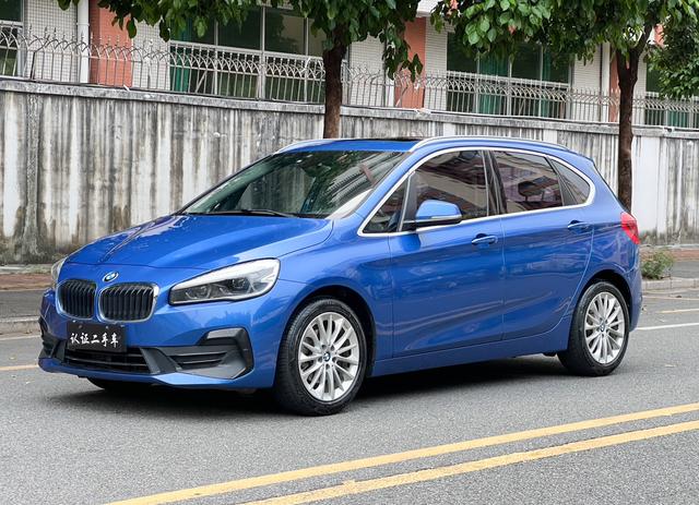 BMW 2-Series Active Tourer - фото 0