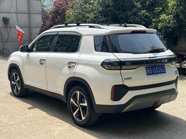 Hyundai ix35 - фото 3