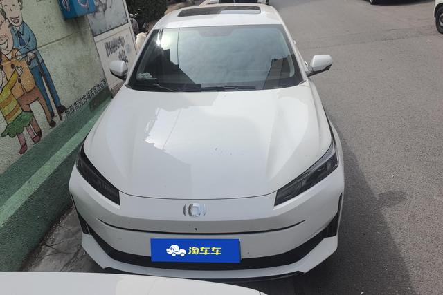 Changan Qiyuan A05 - фото 2