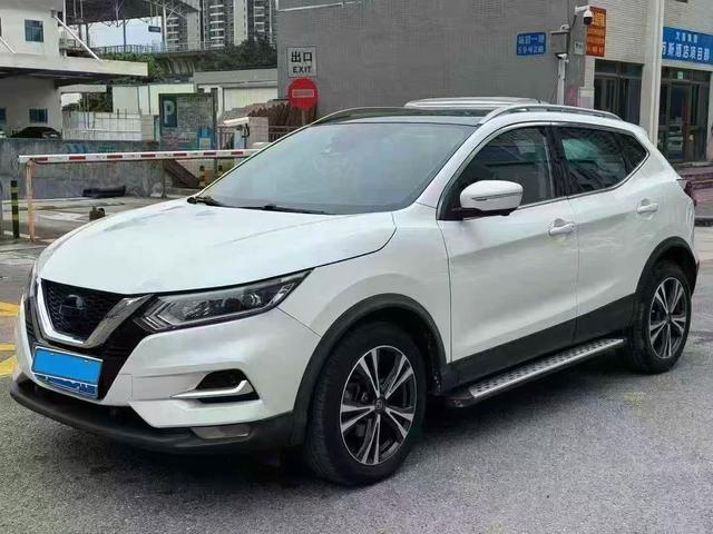 Nissan Qashqai - фото 0