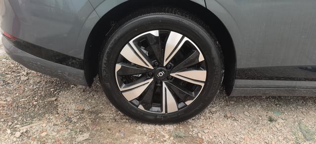 Changan Qiyuan A07 - фото 4