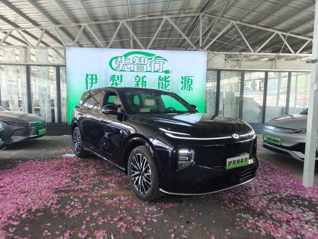 Changan Qiyuan Q07 - фото 2