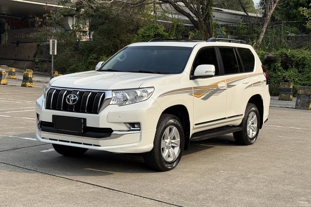 Toyota Prado (Import) - фото 0