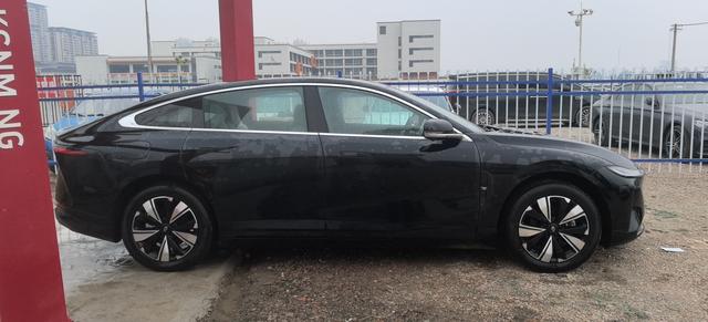 Changan Qiyuan A07 - фото 2