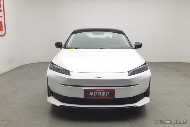 Changan Qiyuan A05 - фото 2