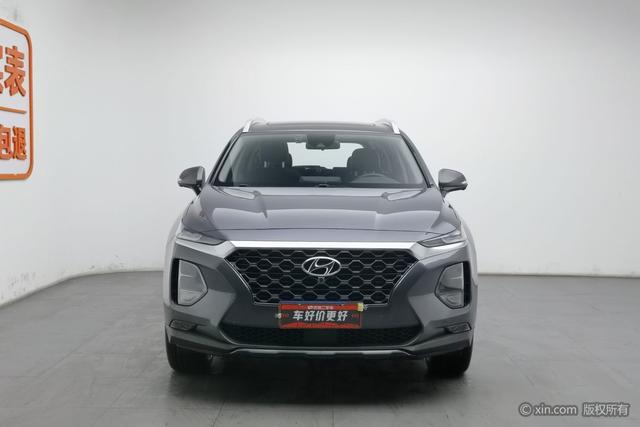 Hyundai Santa Fe - фото 2