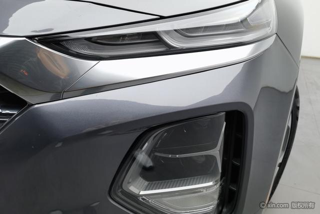 Hyundai Santa Fe - фото 4