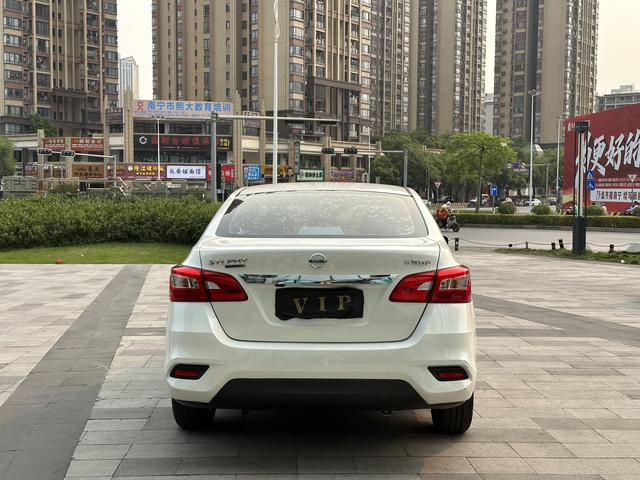 Nissan Sylphy - фото 4
