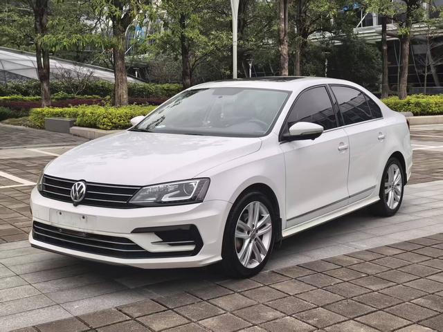 Volkswagen Sagitar - фото 0