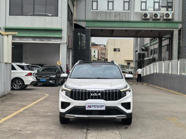 Kia Sportage R - фото 4