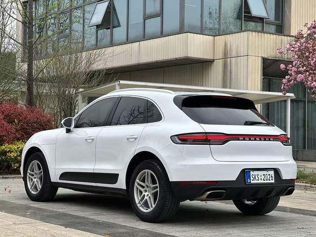 Porsche Macan - фото 3