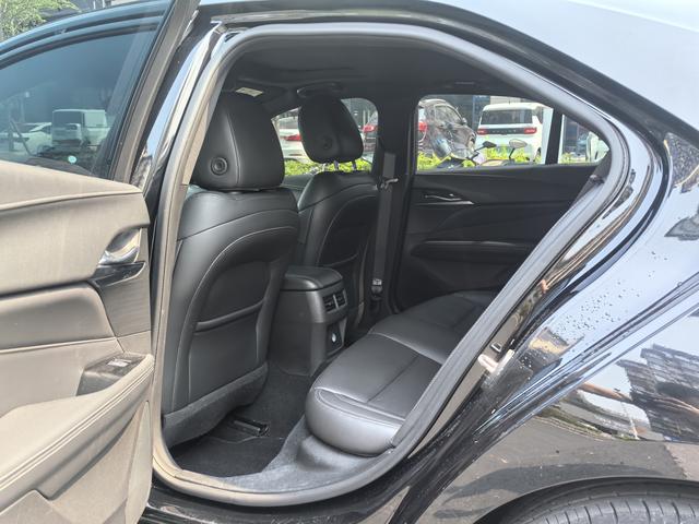 Cadillac CT4 - фото 4