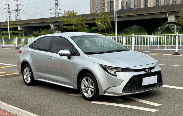 Toyota Levin - фото 2