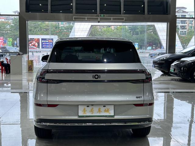 Changan Qiyuan Q07 - фото 4