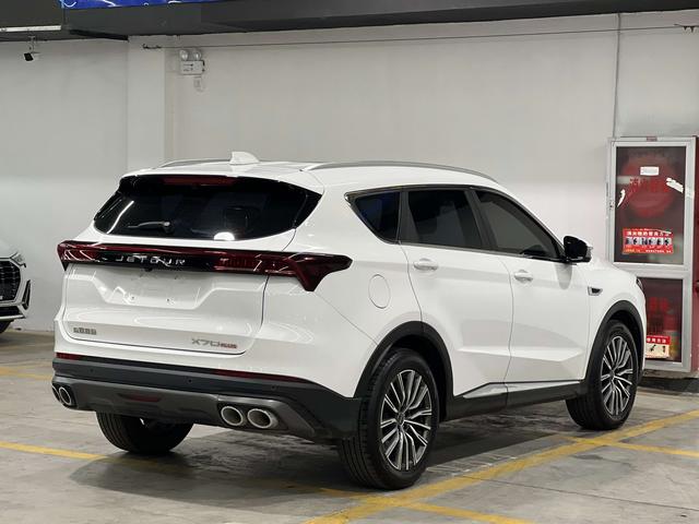 Jetour X70 PLUS - фото 4