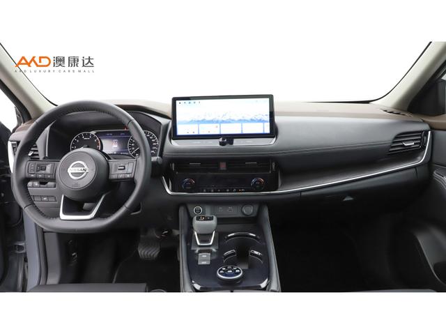 Nissan X-Trail - фото 4