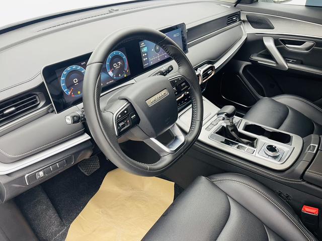 Jetour X70 PLUS - фото 3
