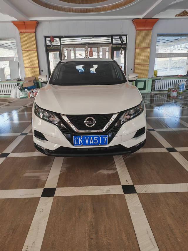 Nissan Qashqai - фото 2