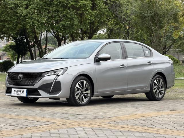 Peugeot 408 - фото 0