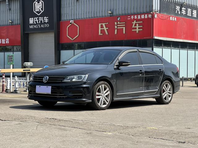 Volkswagen Sagitar - фото 0