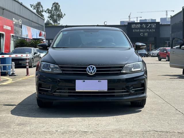 Volkswagen Sagitar - фото 1