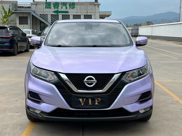 Nissan Qashqai - фото 1
