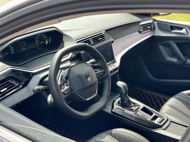 Peugeot 408 - фото 2