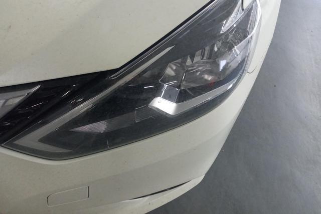 Nissan Sylphy - фото 1