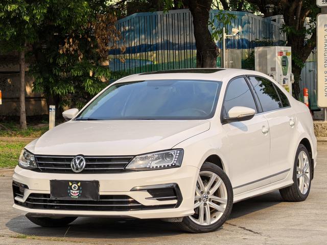 Volkswagen Sagitar - фото 0
