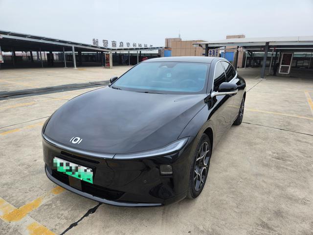 Changan Qiyuan A07 - фото 0