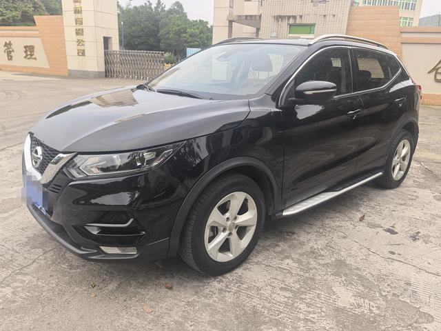 Nissan Qashqai - фото 0