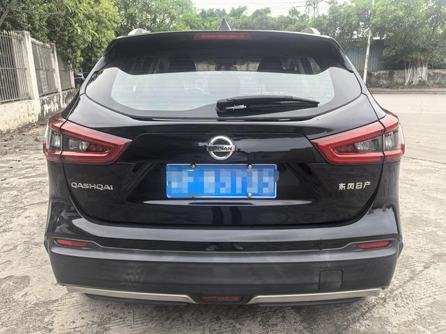 Nissan Qashqai - фото 3