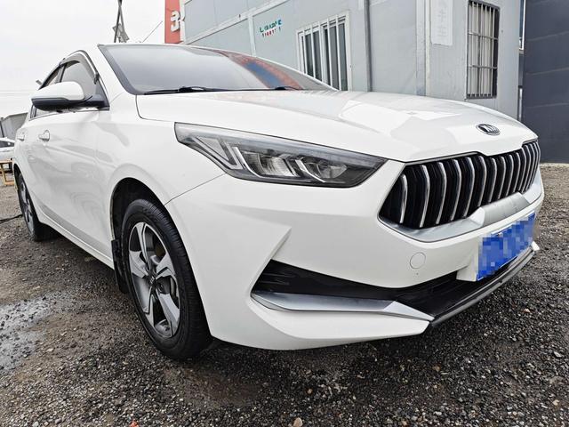 Kia K3 - фото 2