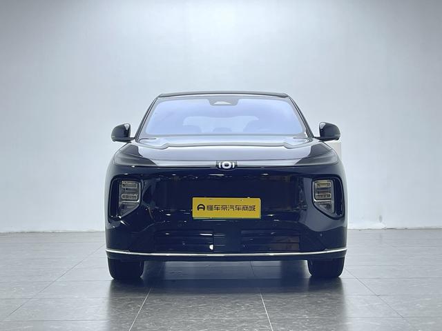Changan Qiyuan Q07 - фото 1