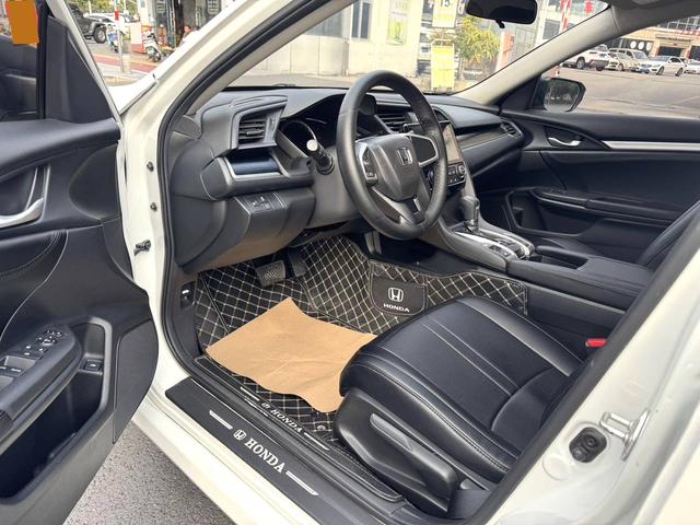 Honda Civic - фото 3