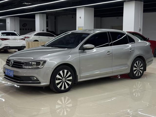 Volkswagen Sagitar - фото 0