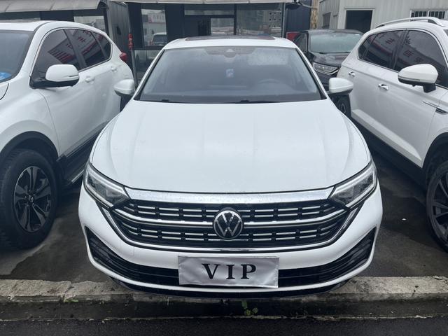 Volkswagen Sagitar - фото 1