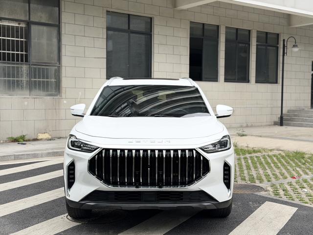 Jetour X70 PLUS - фото 1
