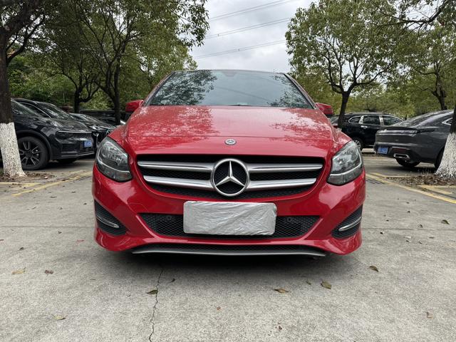 Mercedes-Benz B-Class - фото 1