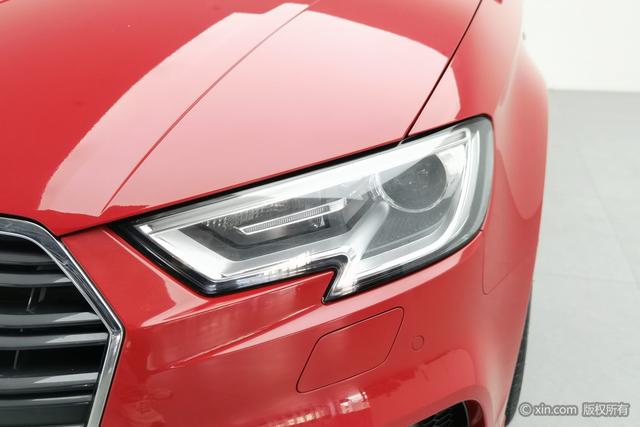 Audi A3 - фото 4