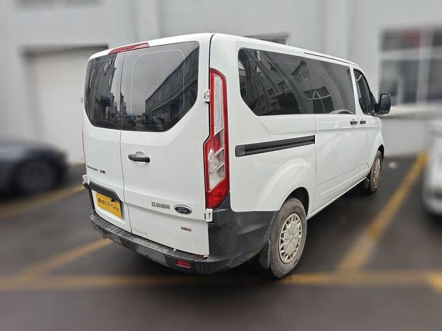 Ford Transit - фото 3