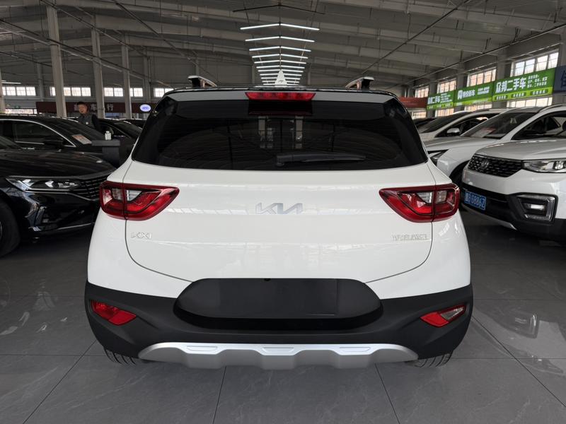 Kia Pegas - фото 4