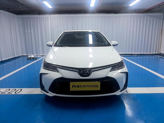 Toyota Corolla - фото 1