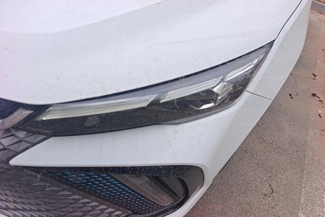 Geely Emgrand L Hi-P - фото 1