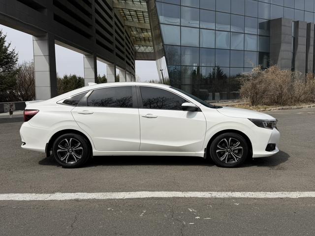 Honda Crider - фото 3