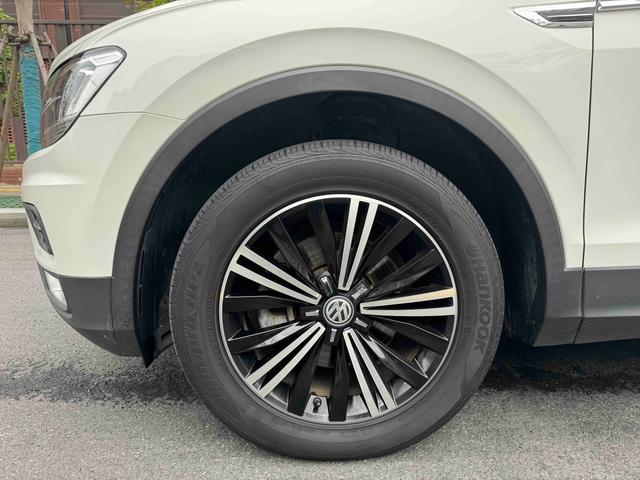 Volkswagen Tiguan L - фото 3