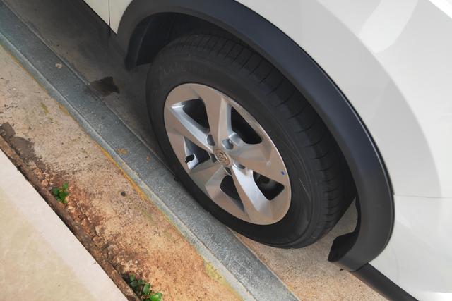 Nissan Qashqai - фото 4