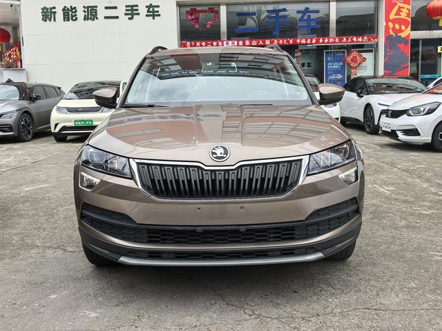 Skoda Karoq - фото 1