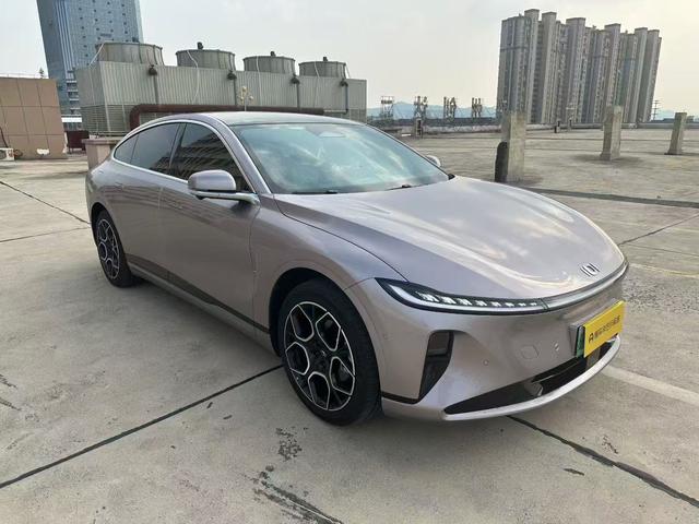 Changan Qiyuan A07 - фото 2